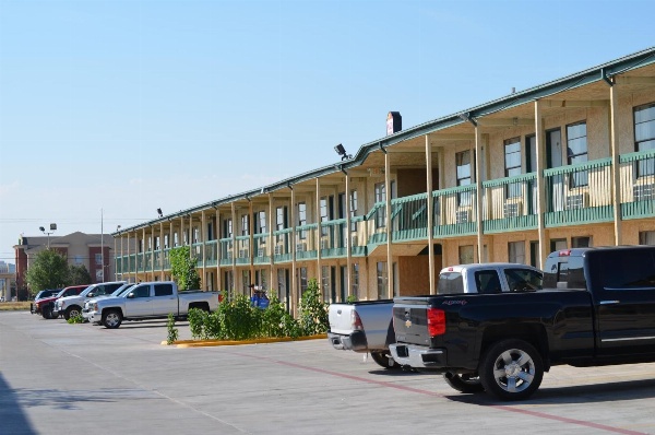 Plaza Inn image 13