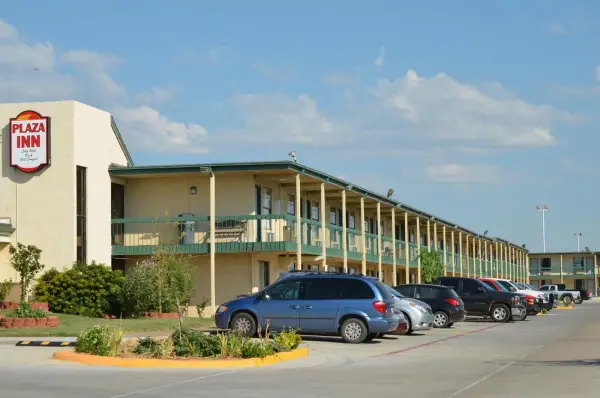 Plaza Inn